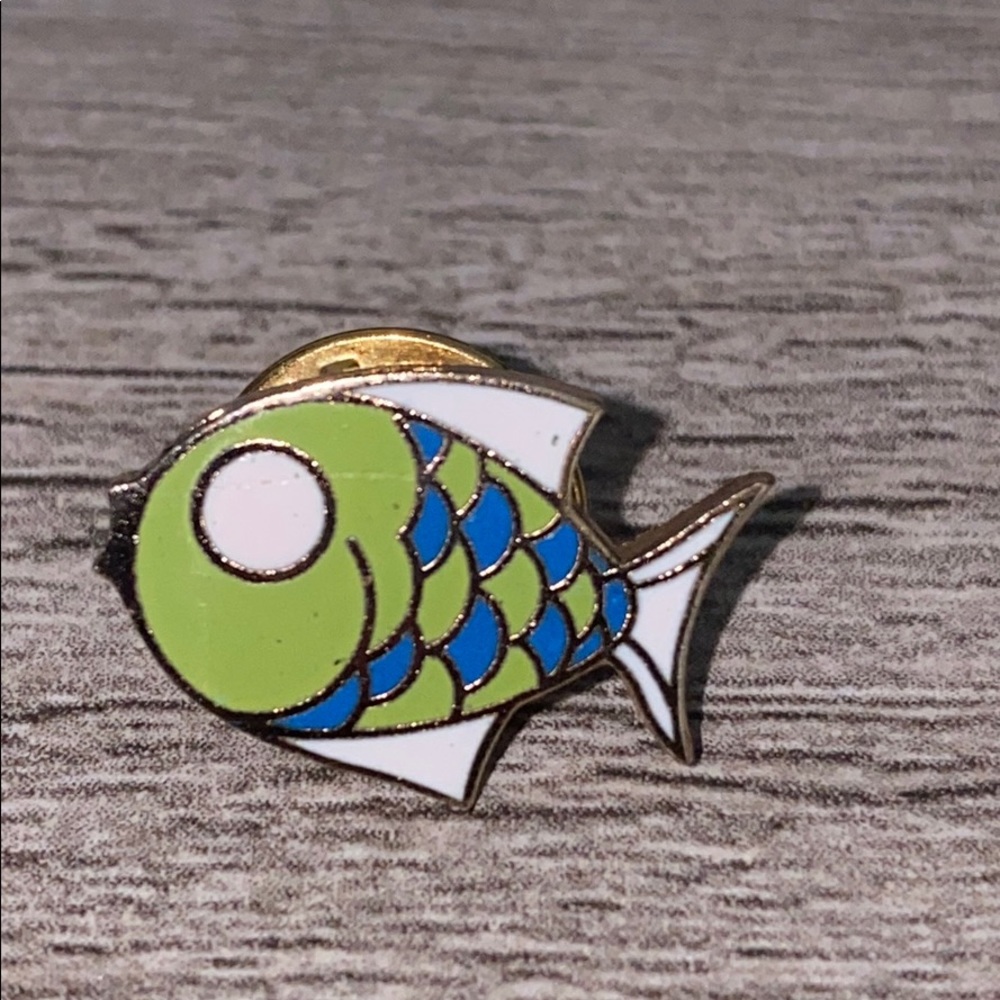 Vintage Cloisart Fish Pin / Brooch Collectible